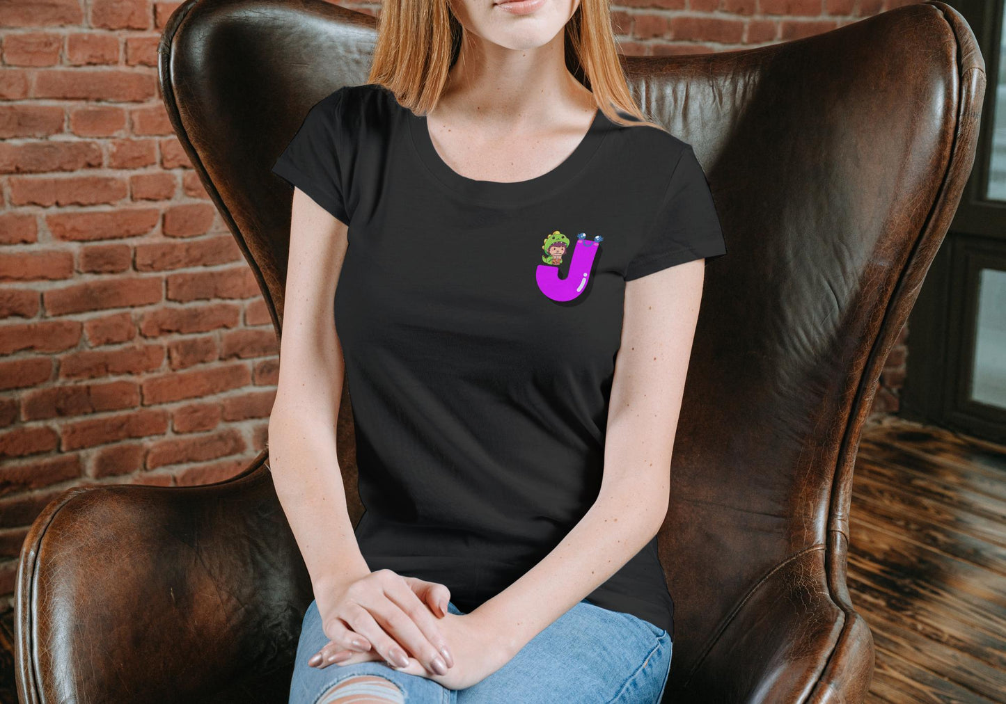 Women's Letter J Pocket Print T-shirt